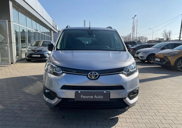 Toyota Proace City Verso cena 165900 przebieg: 34831, rok produkcji 2023 z Gostyń małe 137